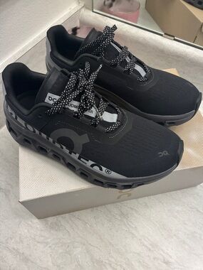 Cloudmonster Lumos Women shoes